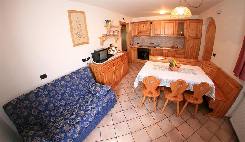 Appartamenti Majon Ladina Vigo di Fassa Quarto foto